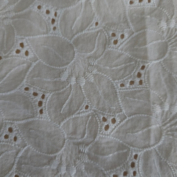 LOFT White Eyelet Lace Blouse Ruffled Sleeve M Cottagecore Boho Coastal Top - Picture 14 of 15